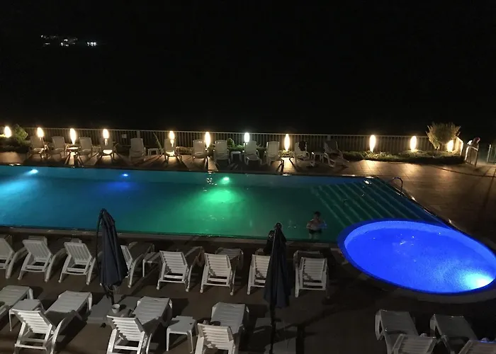 Bellevue Appartamento Ravda