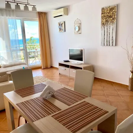 Bellevue Apartment Rawda